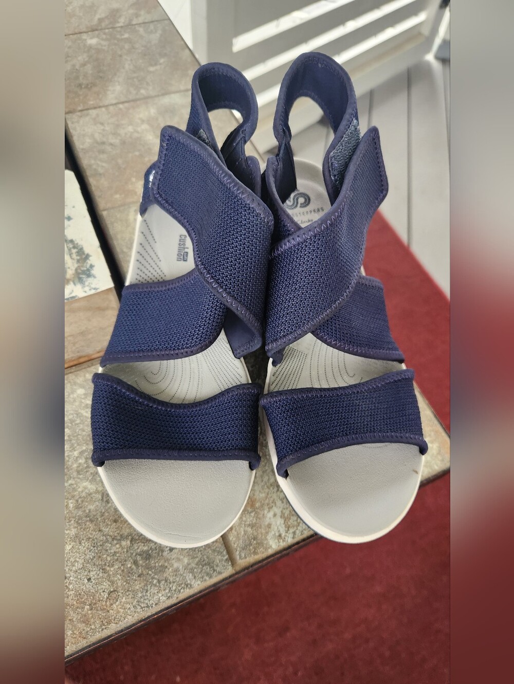 Cloud Steppers by Clarks Step Cali Palm Navy Sandal Wedges. Sz 7